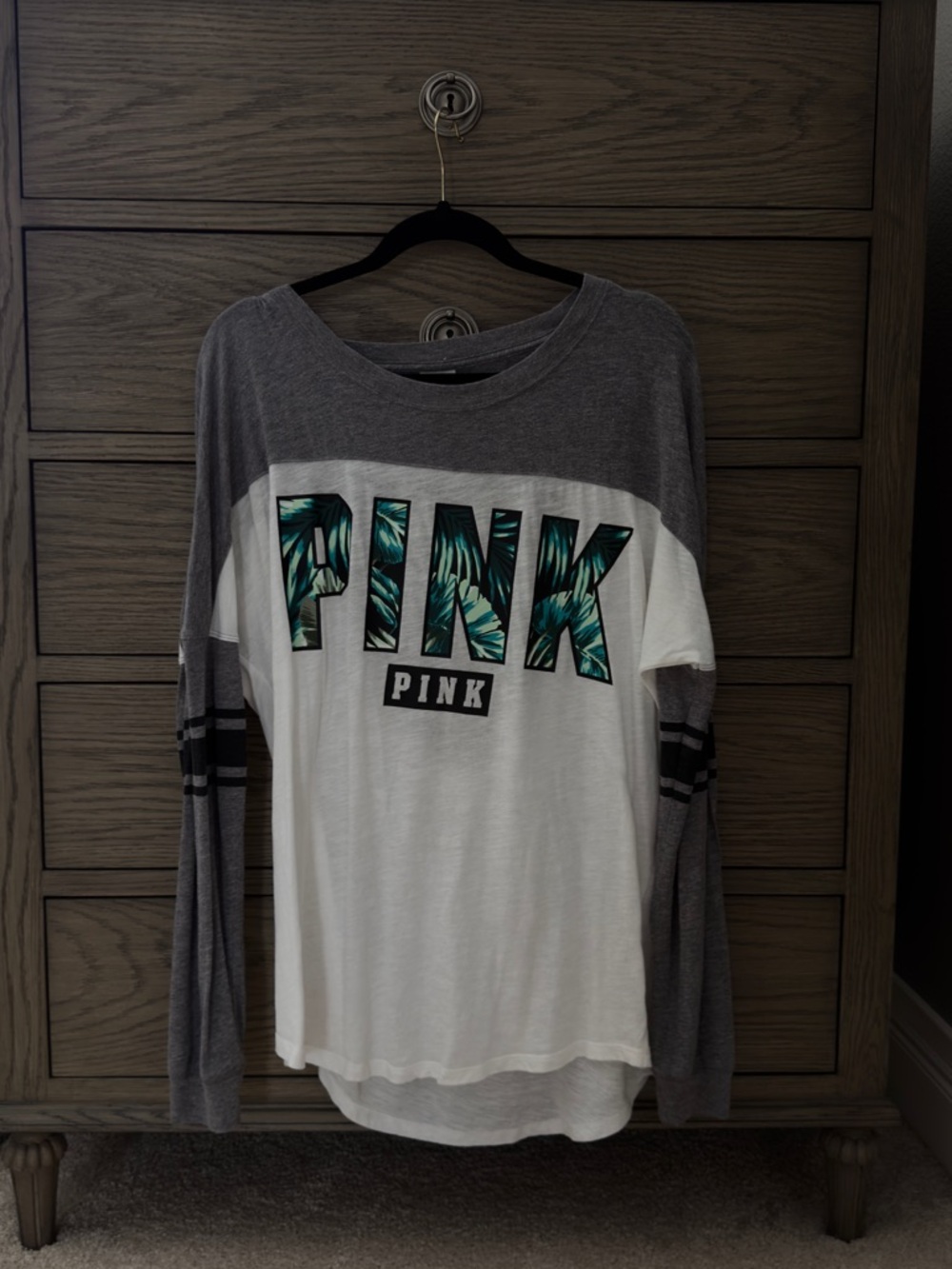PINK | Graphic Colorblock Long Sleeve Tee